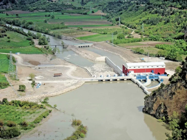 Amasya — Yeşilırmak Nehri Kale ve Osmancık HES & GES